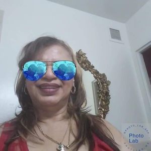 Meet your Posher, Gladys